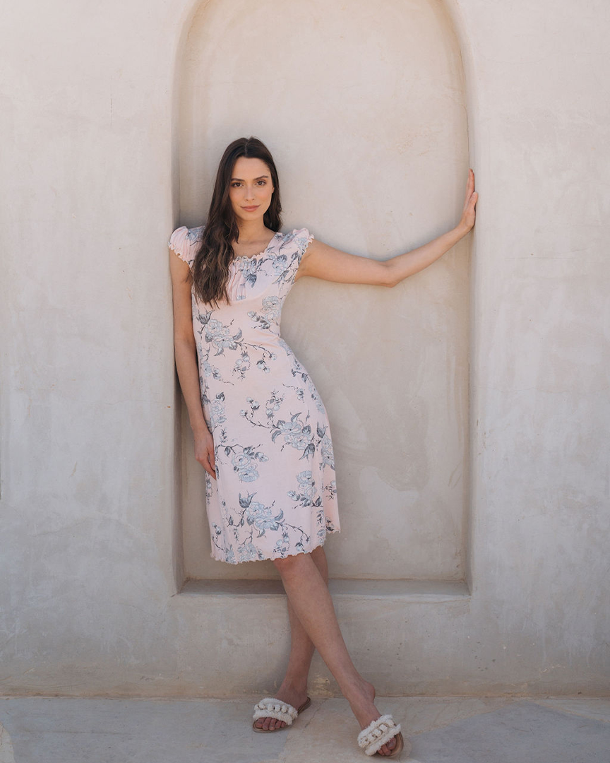 قميص حريمي جابونيز ورد قصير