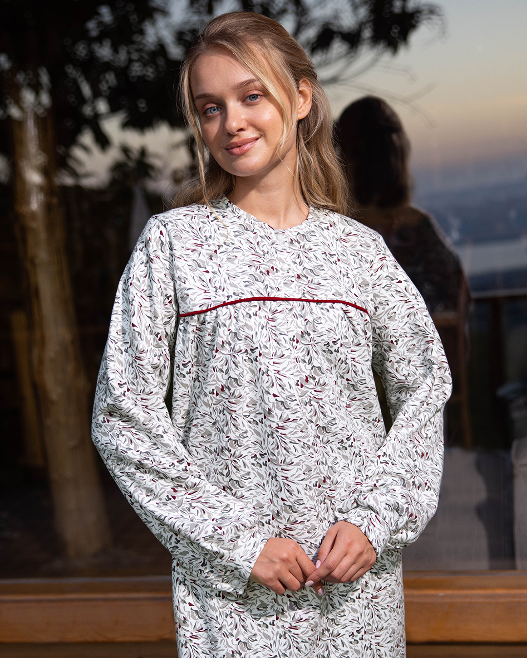 جلابية حريمي مطبوعة ورق شجر