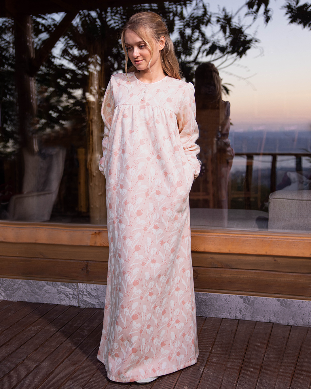 Women's Milton galabia with floral buttons