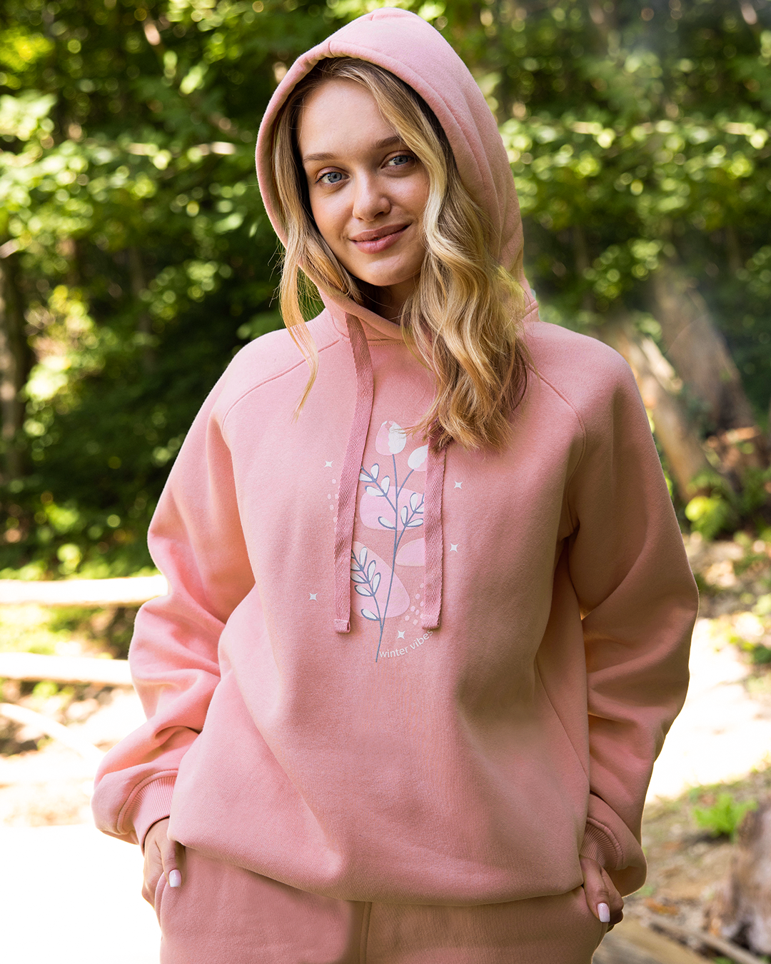 Winter vibes flower pajamas for women Capicho Milton * Milton