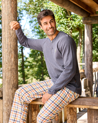 Alaska بيجامة رجالي كشمير سادة × فييلا كاروه