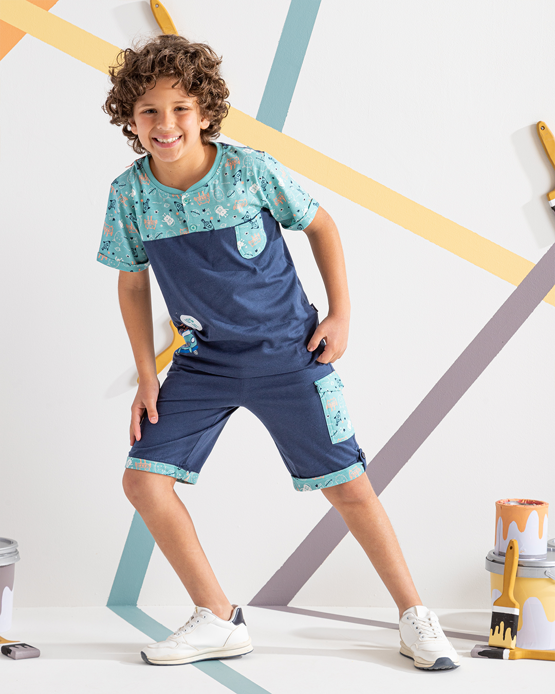 Space love بيجامه اولادي تيشرت نص كم و بنتاكور