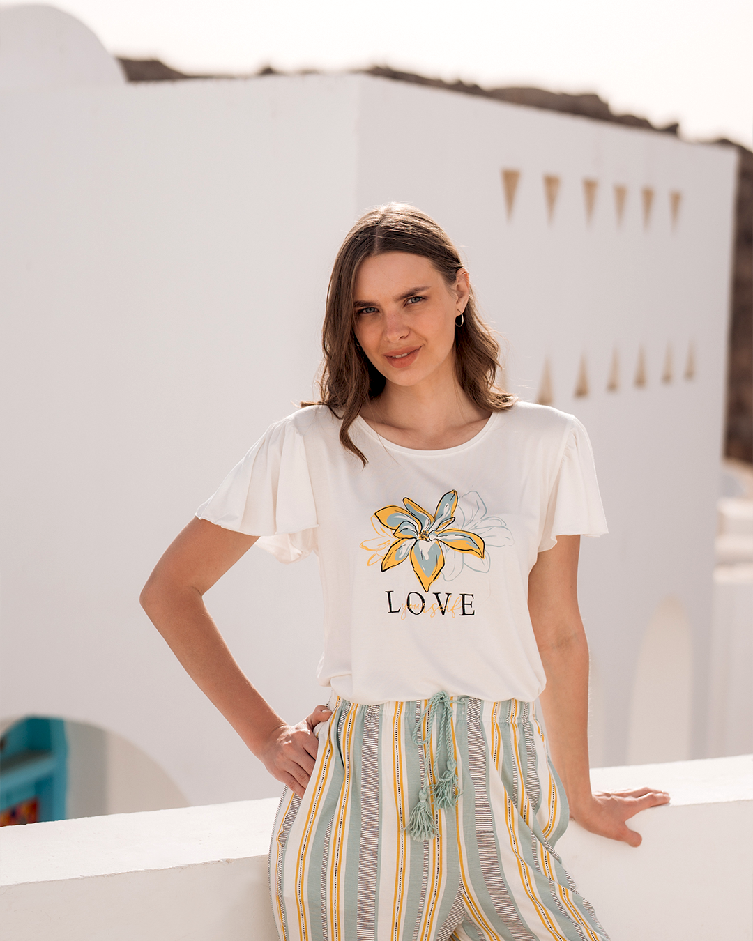 Love women's pajamas with printed viscose pants