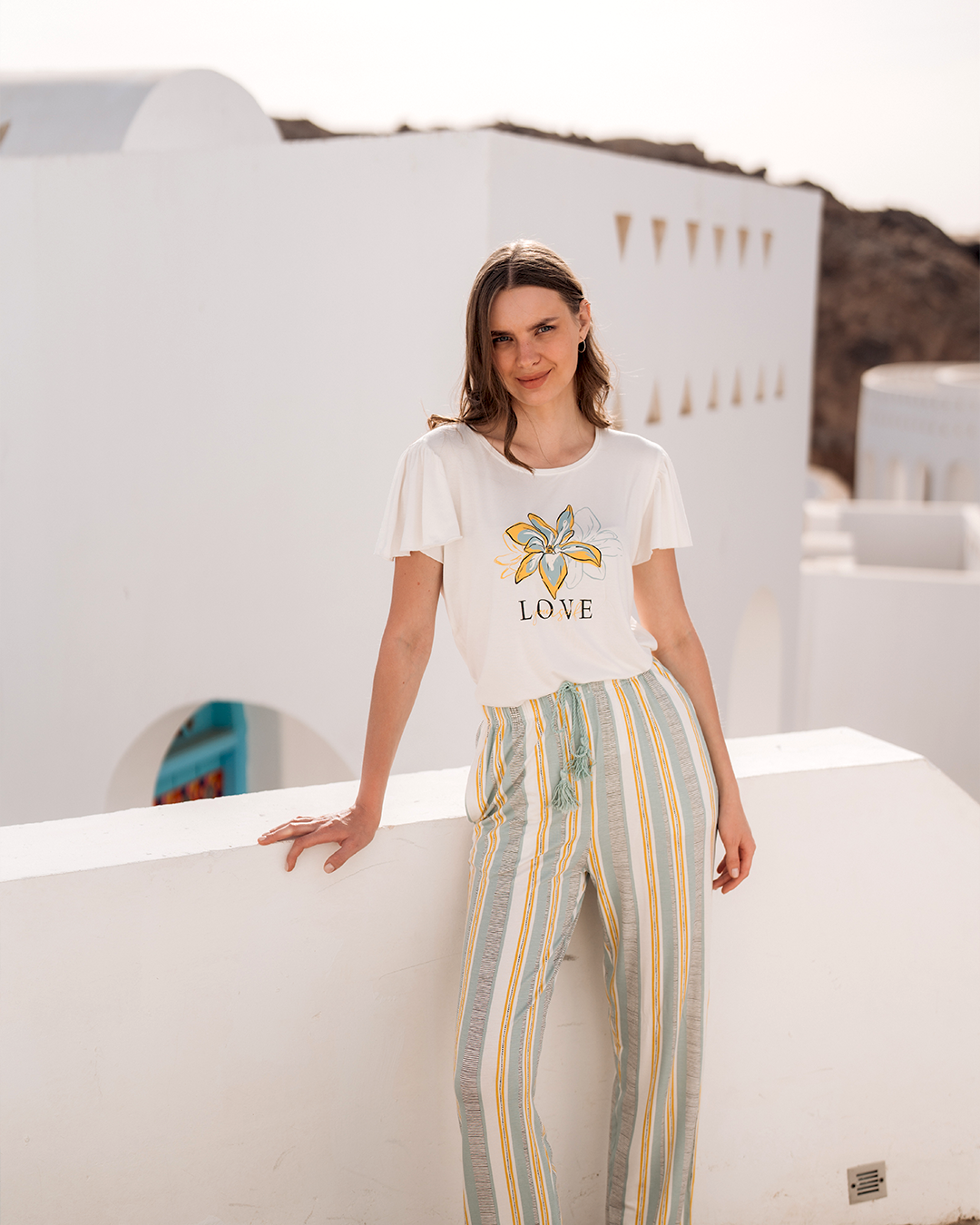 Love women's pajamas with printed viscose pants