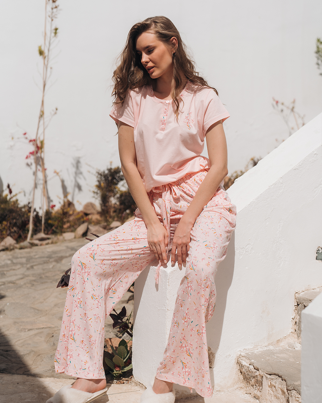 بيجاما حريمي بنطلون مودال مطبوع ورد