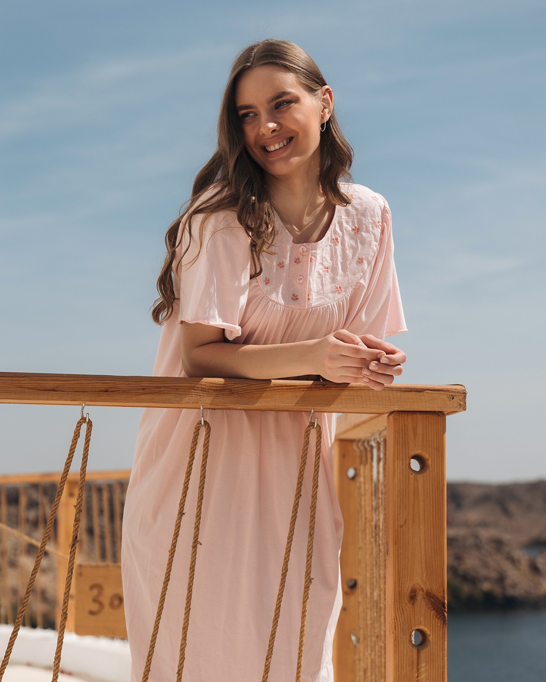 جلابية حريمي نص كم مودال ليكرا مطرزة