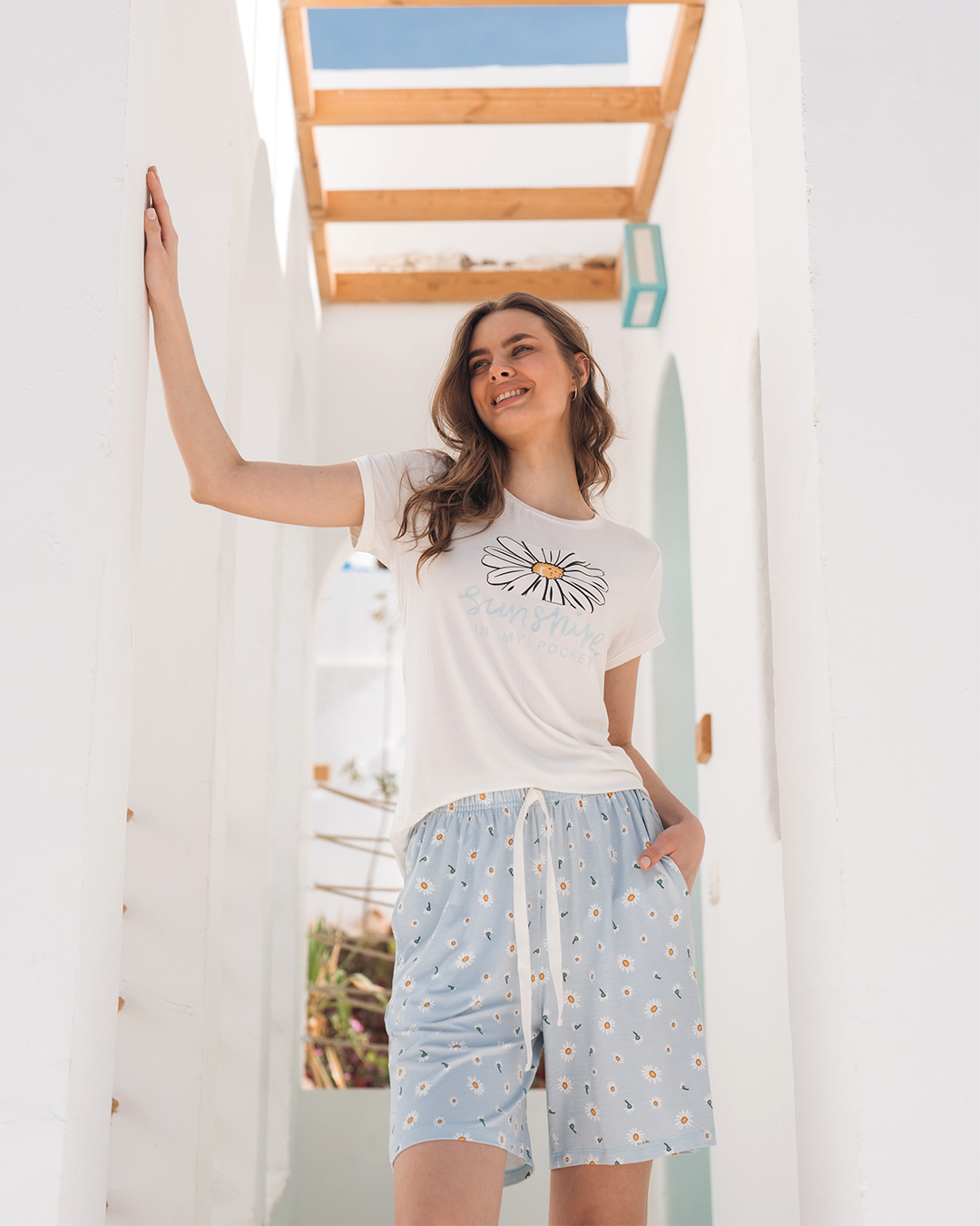 sun flowerبيجاما شورت حريمي فسكوز