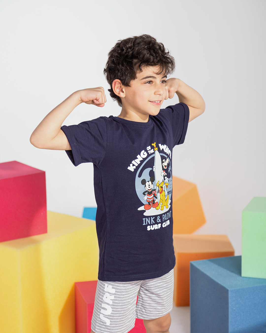 Mickey surfing Disney بيجامة أولادي