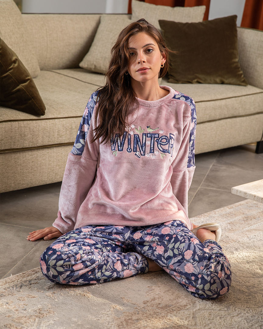 Winter Women's pajamas, Polar branches, flowers