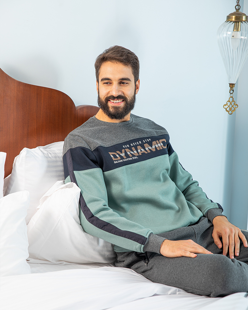 RUN NEVER STOP Men's rhubarb pajamas