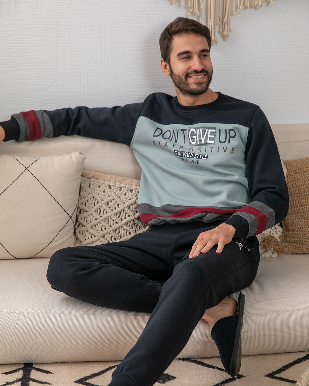 DON'T GIVE UP بيجامه رجالي راوند