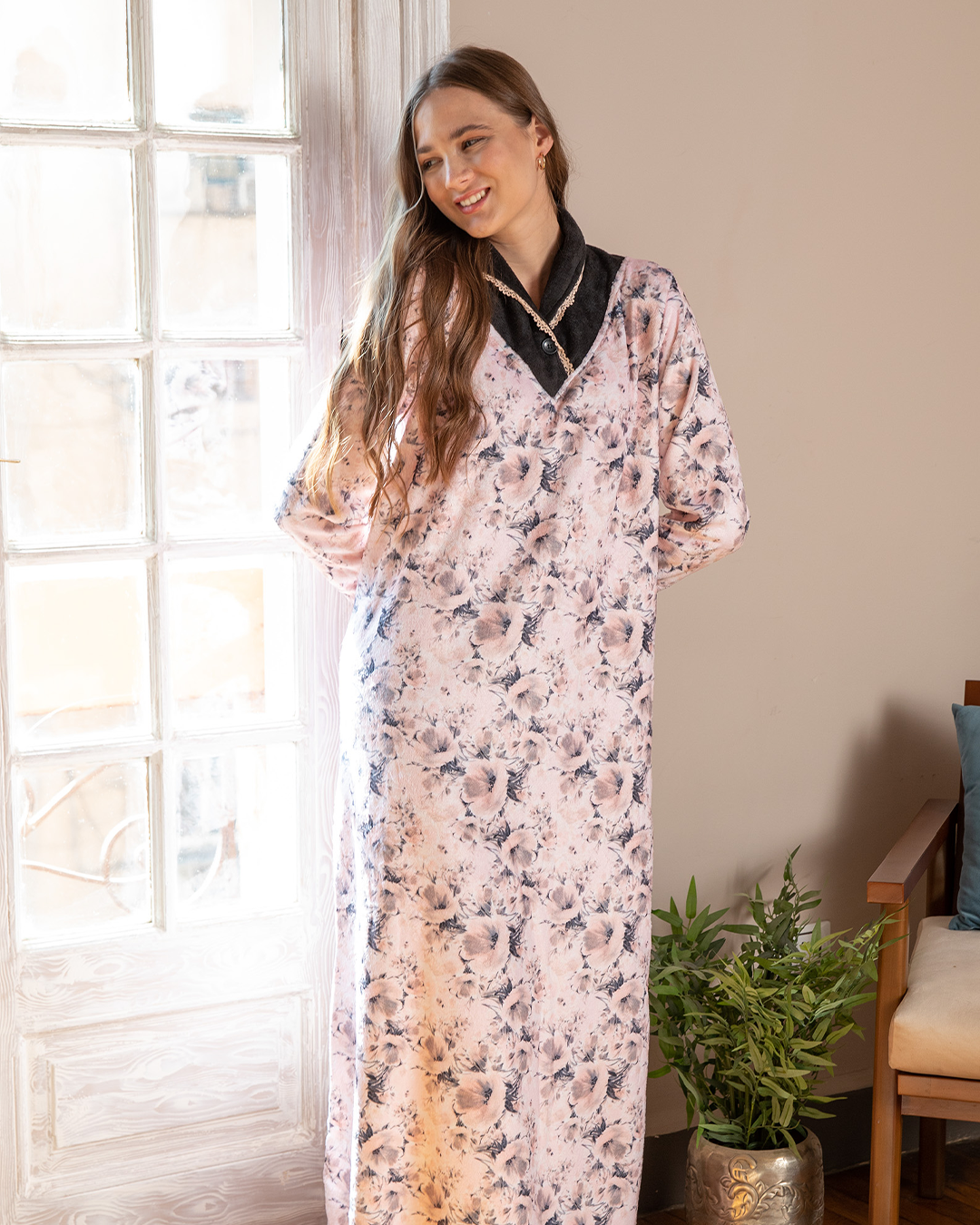 نايت شيرت حريمي كول شال ورده