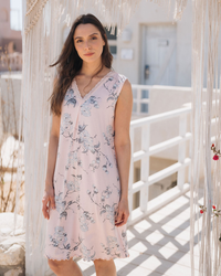 Short sleeve V flower shirt for women