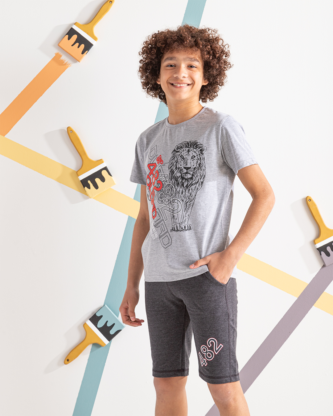 Lion بيجامه اولادي