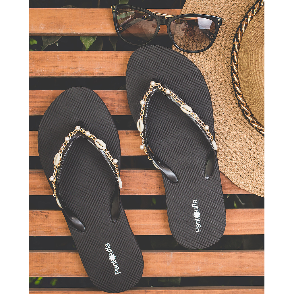 شبشب حريمي مطرز سلسله