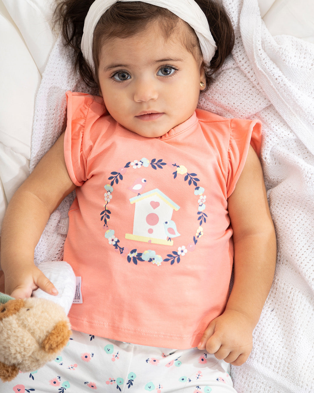 طقم بناتي كوخ وعصفورين ورد