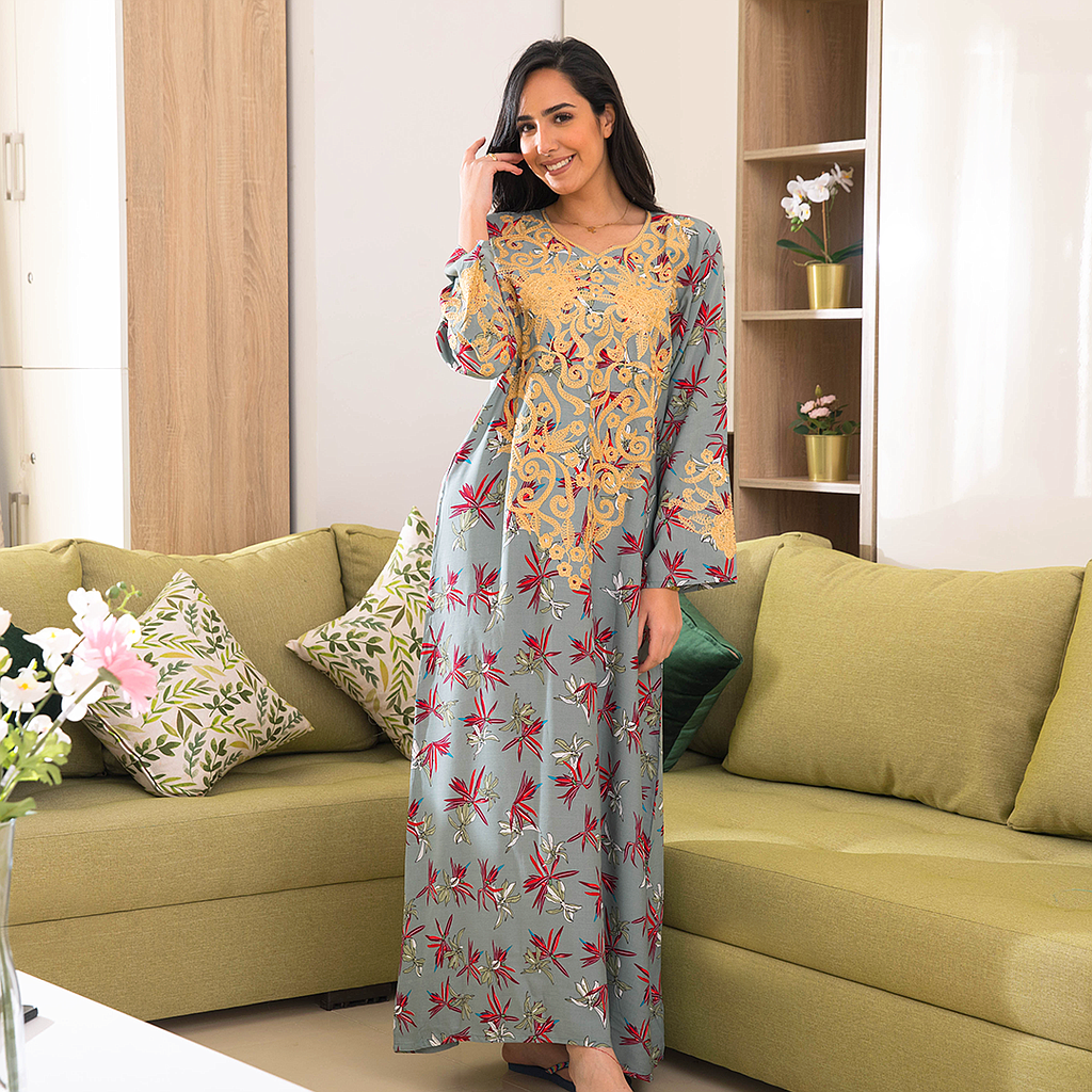 3 sleeve embroidered floral shirt