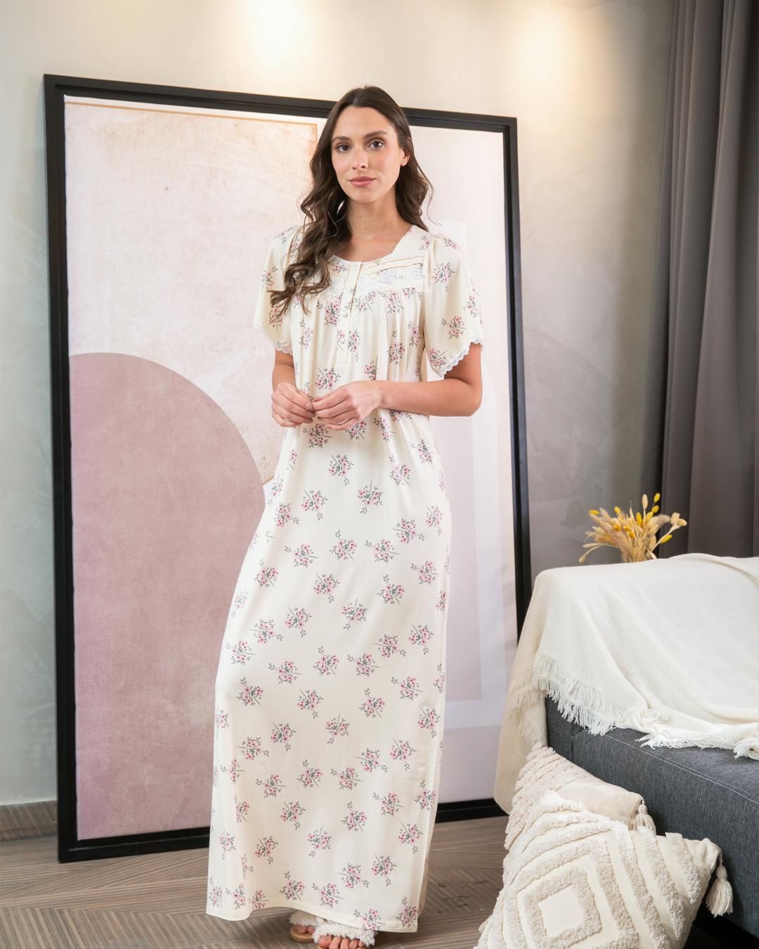 قميص حريمي نص كم ليكرا مورا بسفره