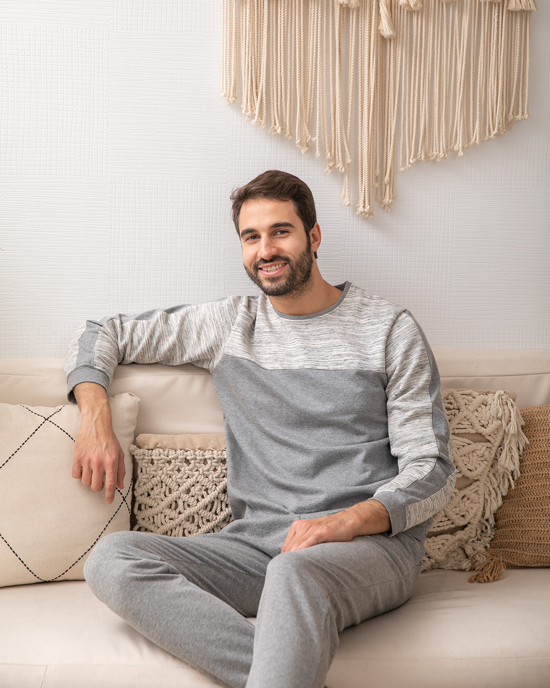 Men's pajamas with a rhubarb collar