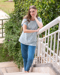 flower Women's pajamas with pink pants