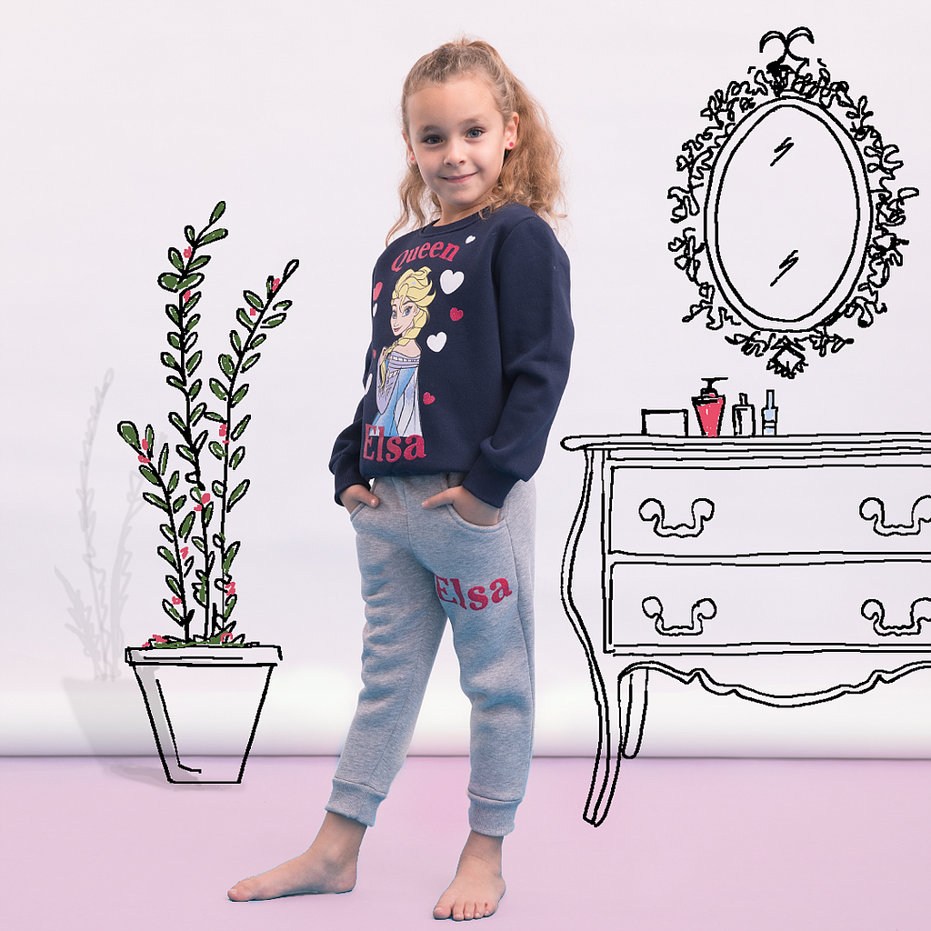 Queen Elsa بيجاما بناتي قلوب