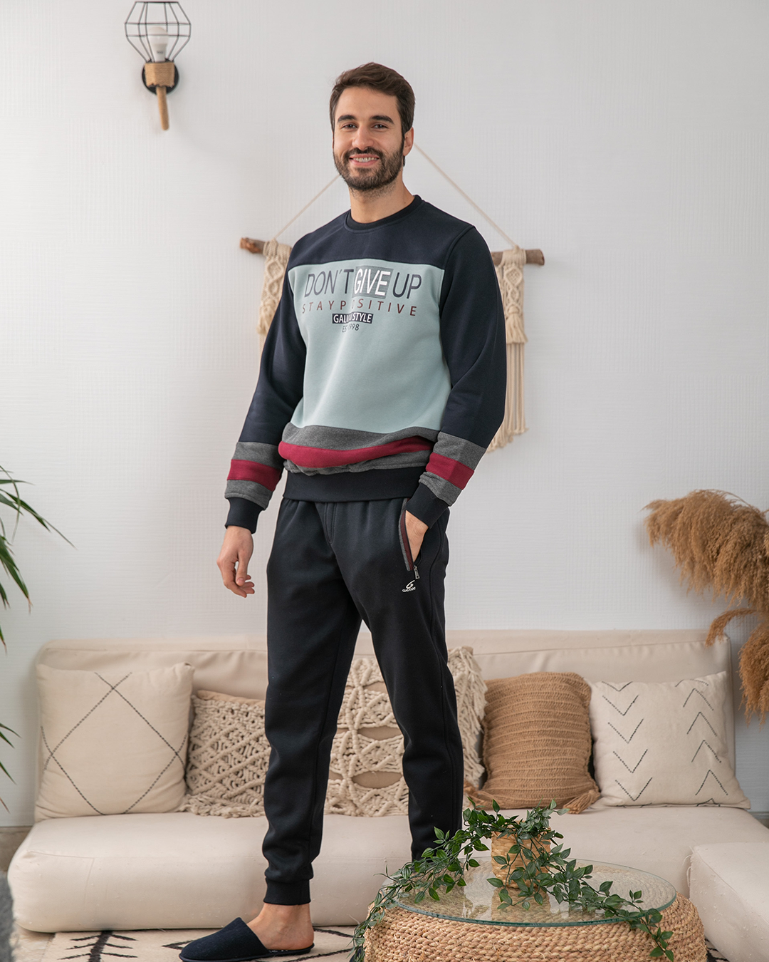 DON'T GIVE UP بيجامه رجالي راوند