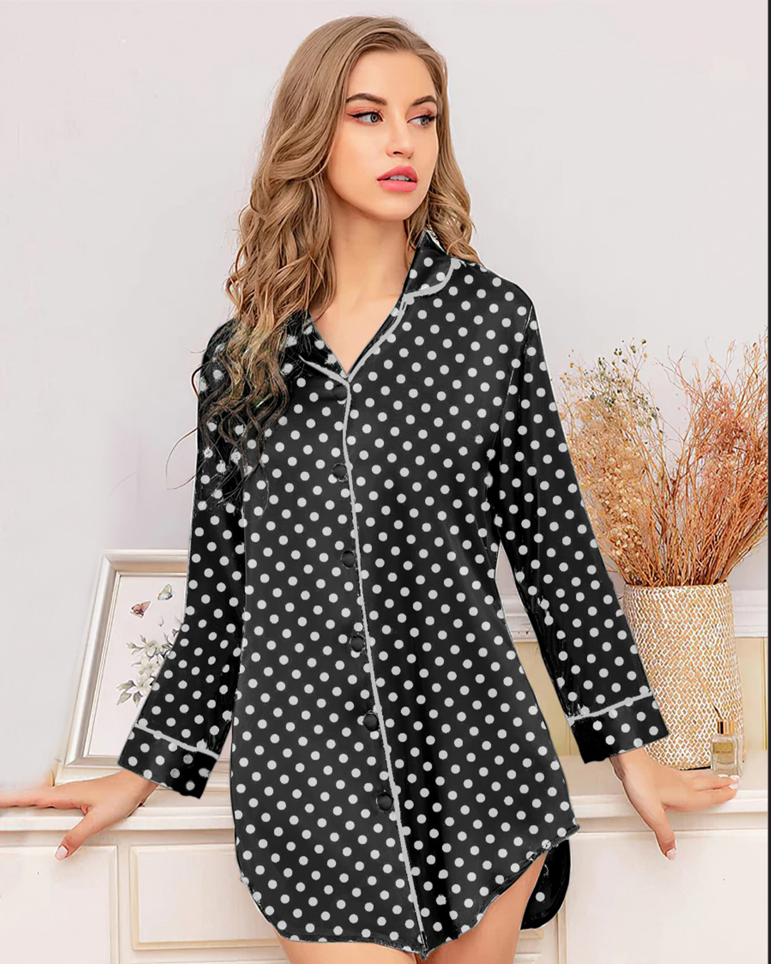 Women's classic short button polka dot shirt