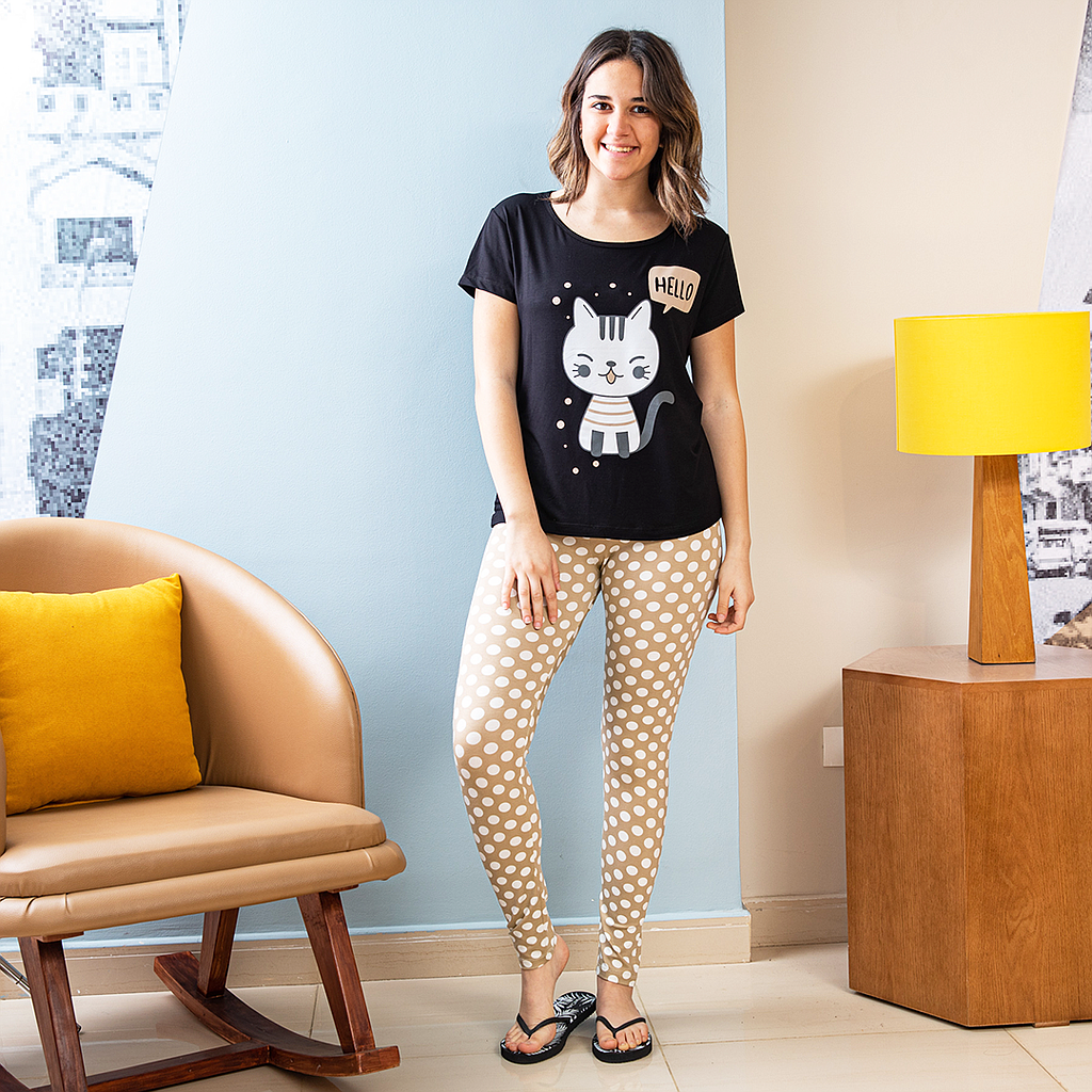 HELLO بيجاما حريمي بنطلون نص كم منقط القطه