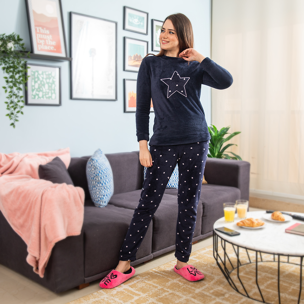 بيجاما حريمي النجمه بنطلون منقط