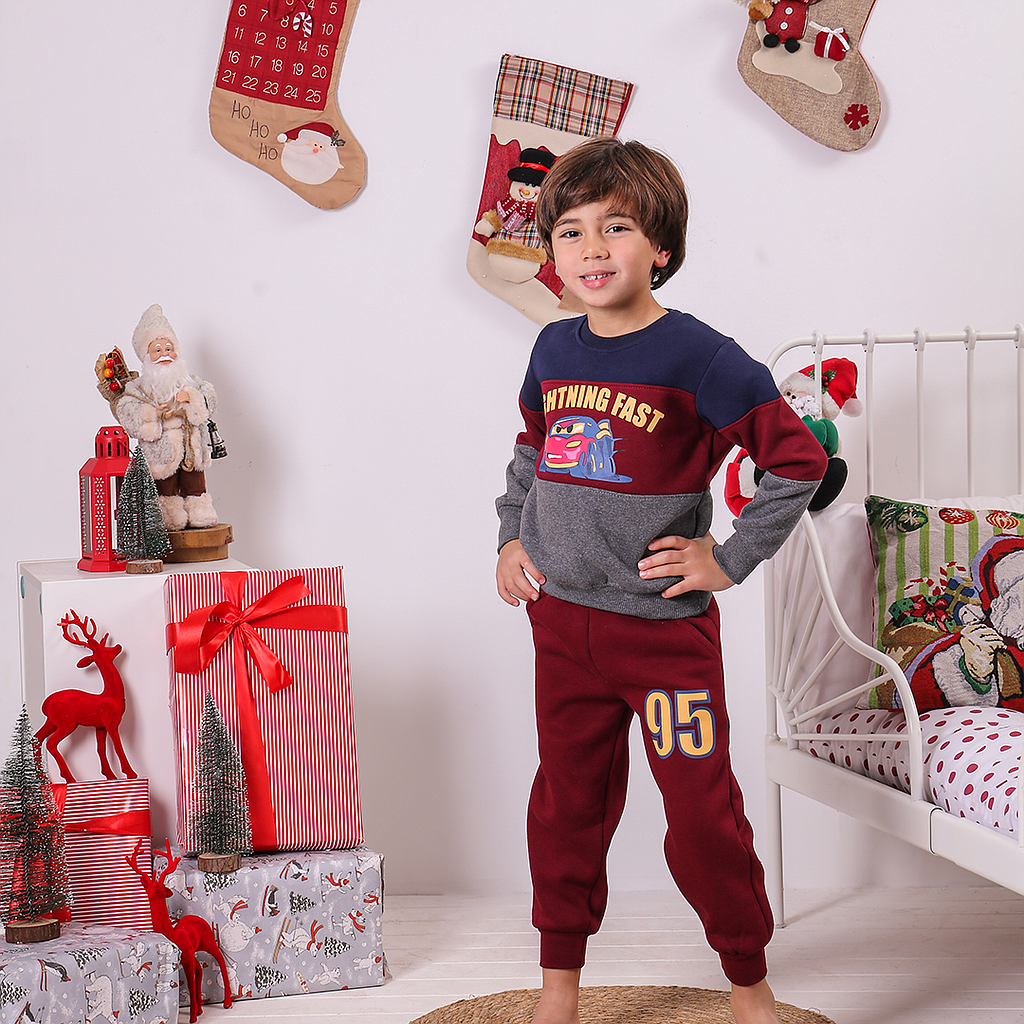 Lightning fast بيجاما اولادي