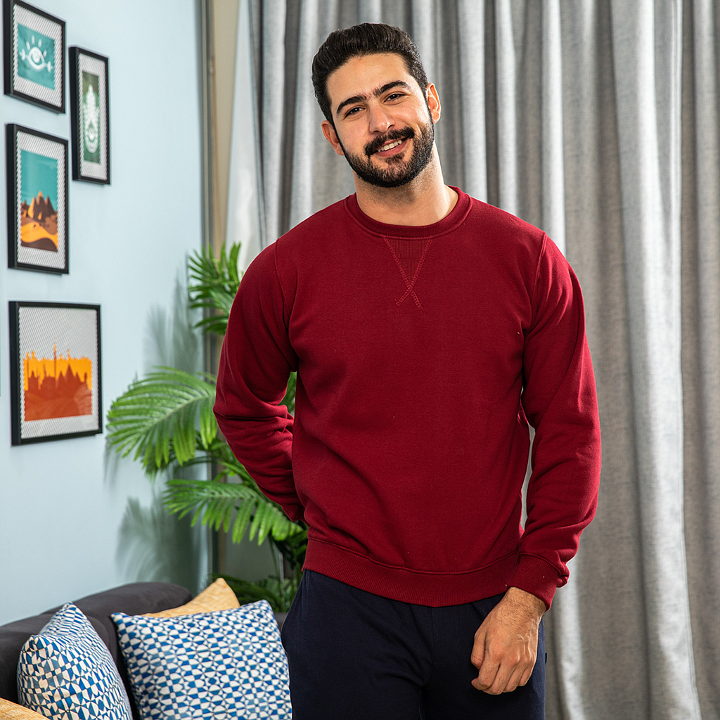 Round neck sweatshirt