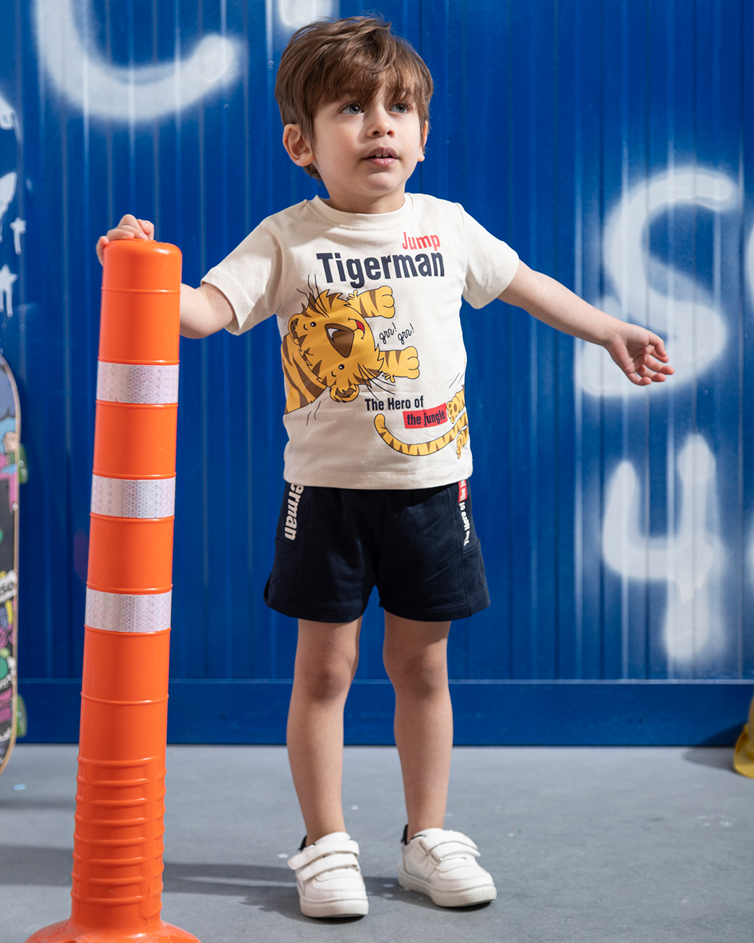 Jump tiger man بيجامه اولاد بيبي