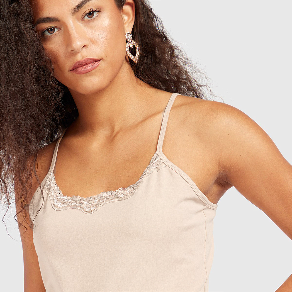 بدي حريمي حماله رفيعه