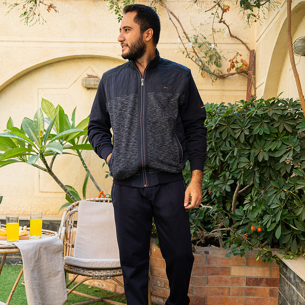 Tring with a shoulder zipper, waterproof 