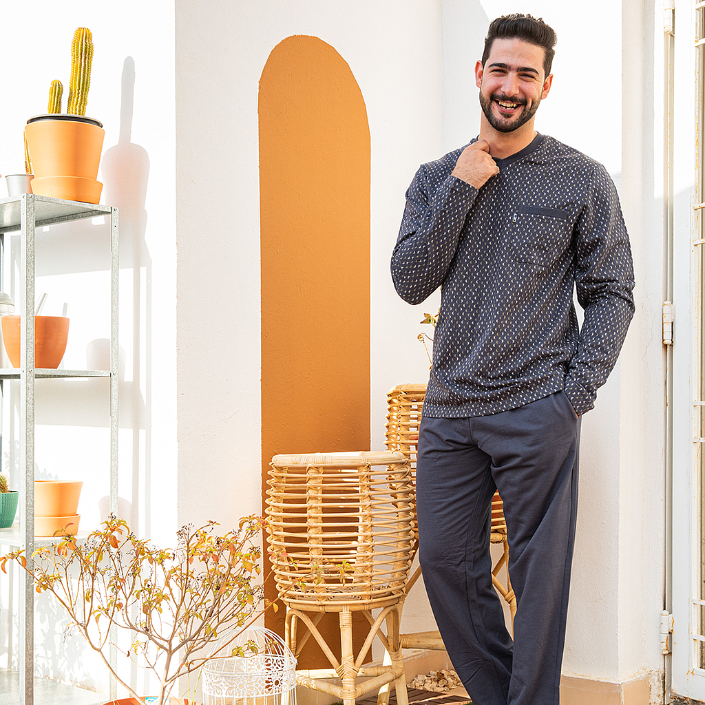 Milton printed V chest pocket men's pajamas