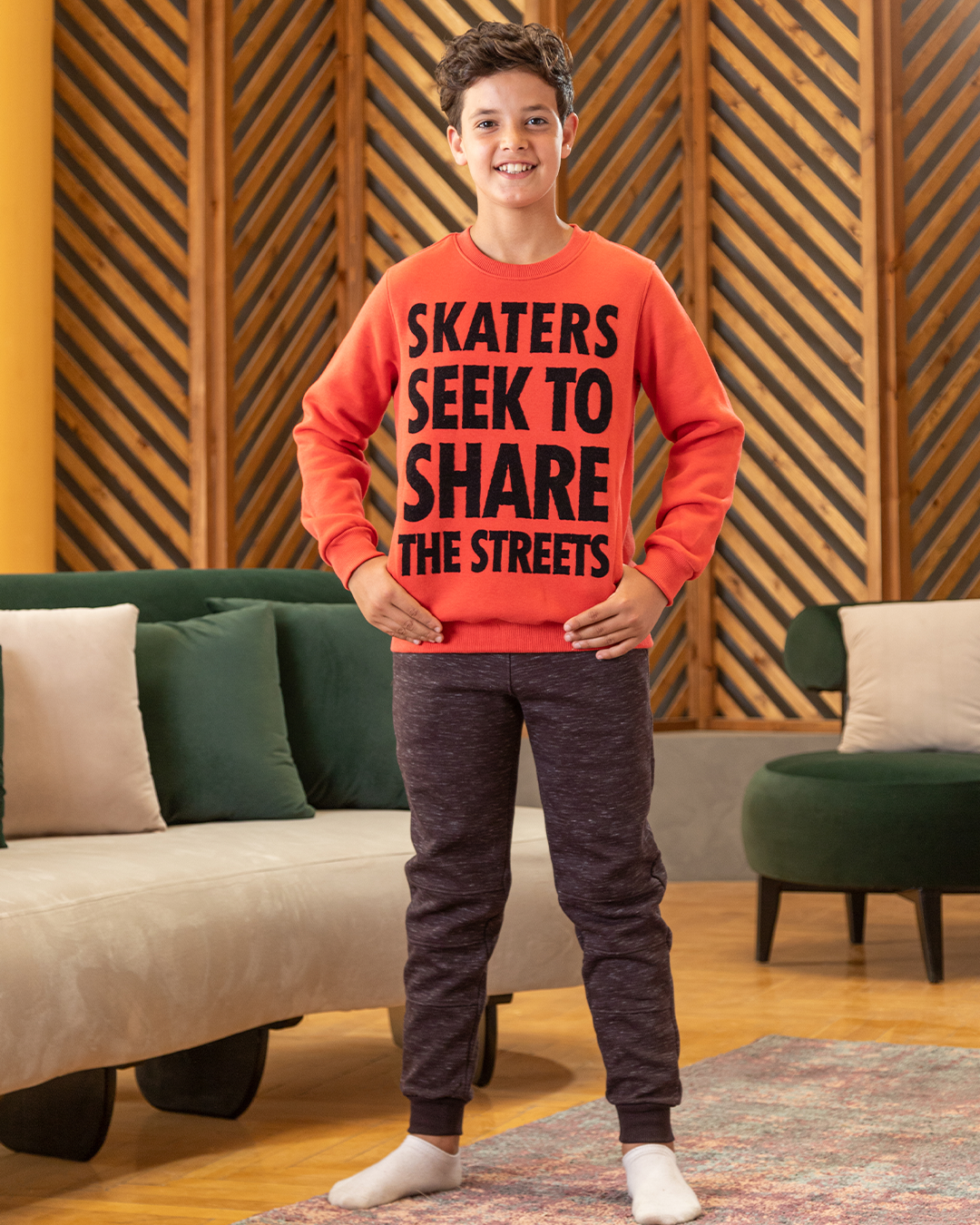 skaters seek بيجامه اولادي