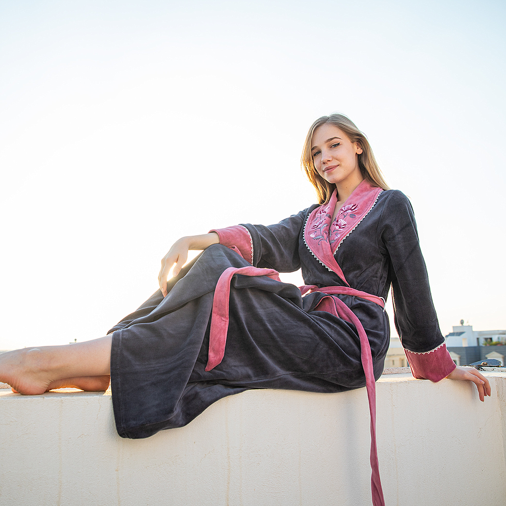 Women's robe rose on the chest