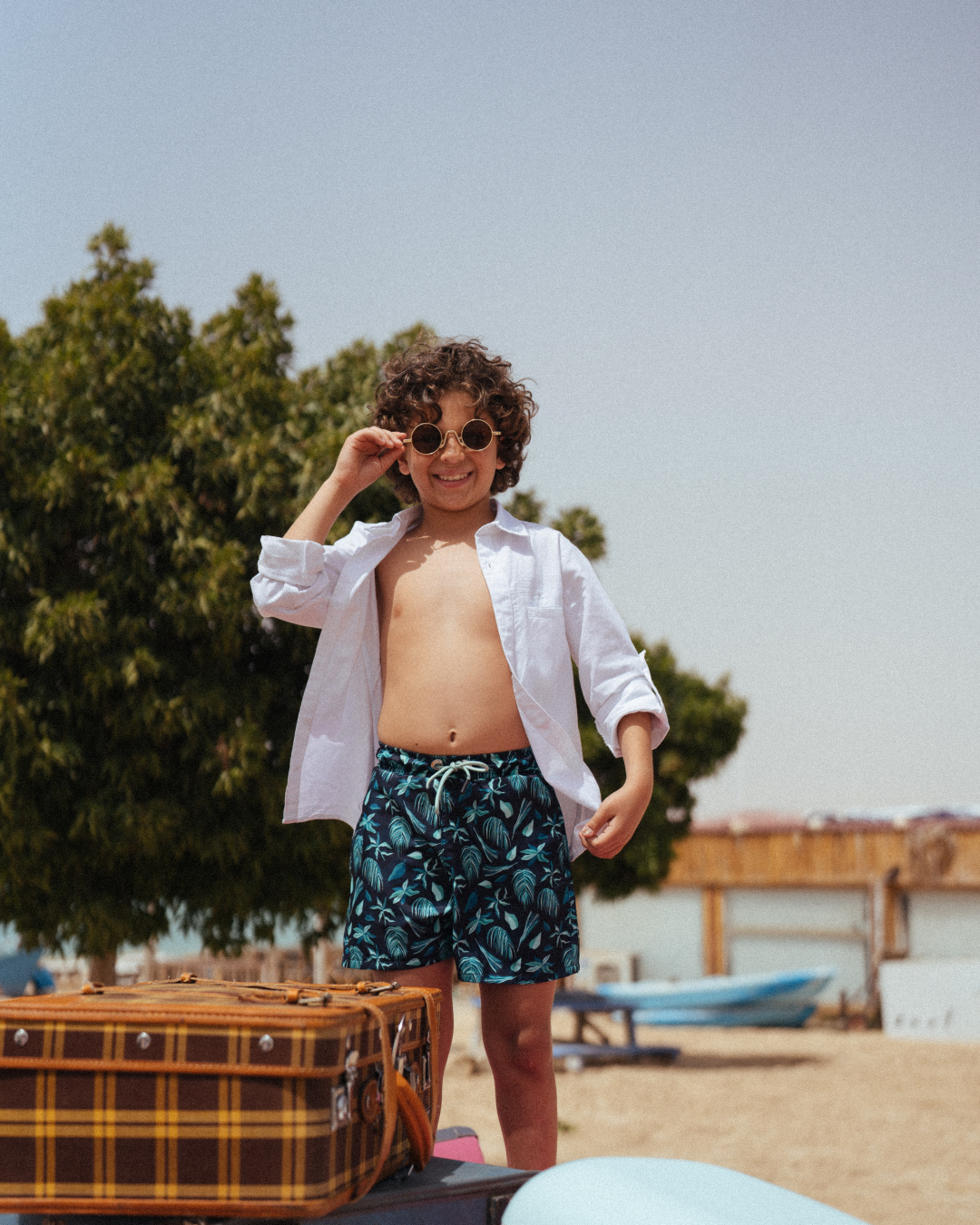 مايوه اولادي شورت مطبوع ورق شجر