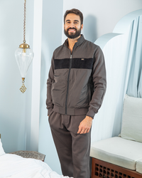 Men's pajamas with a cashmere stripe on the chest