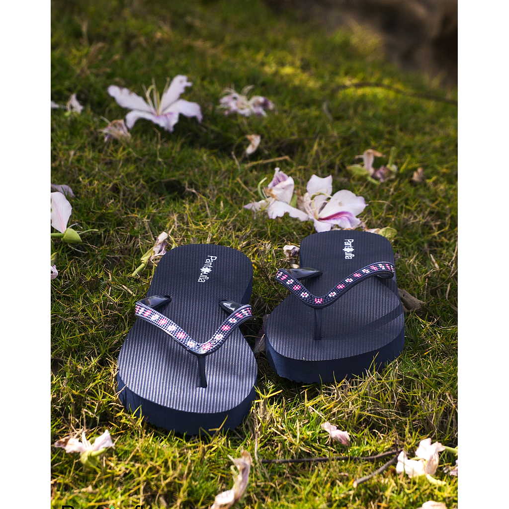 Flowers Women's Slipper