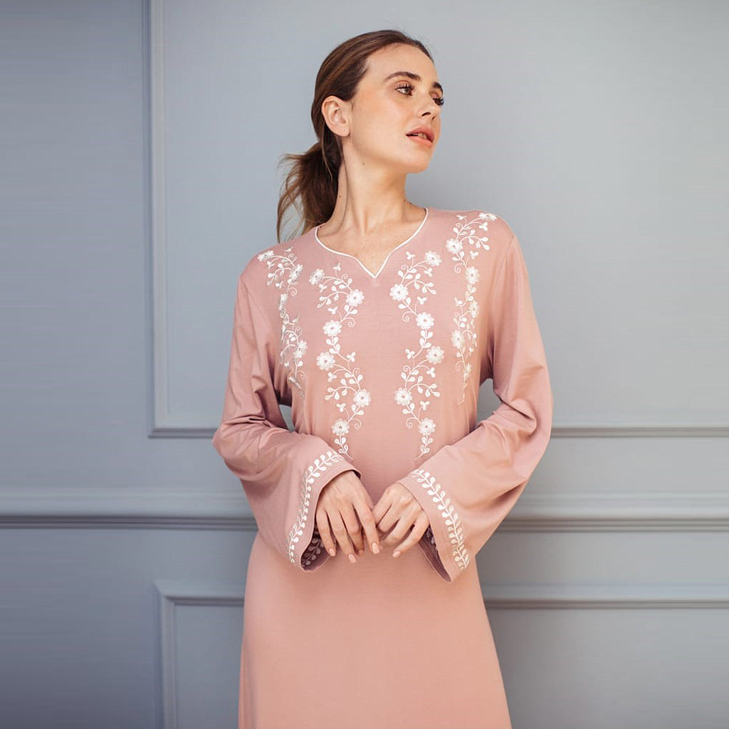 Pink viscose women's abaya