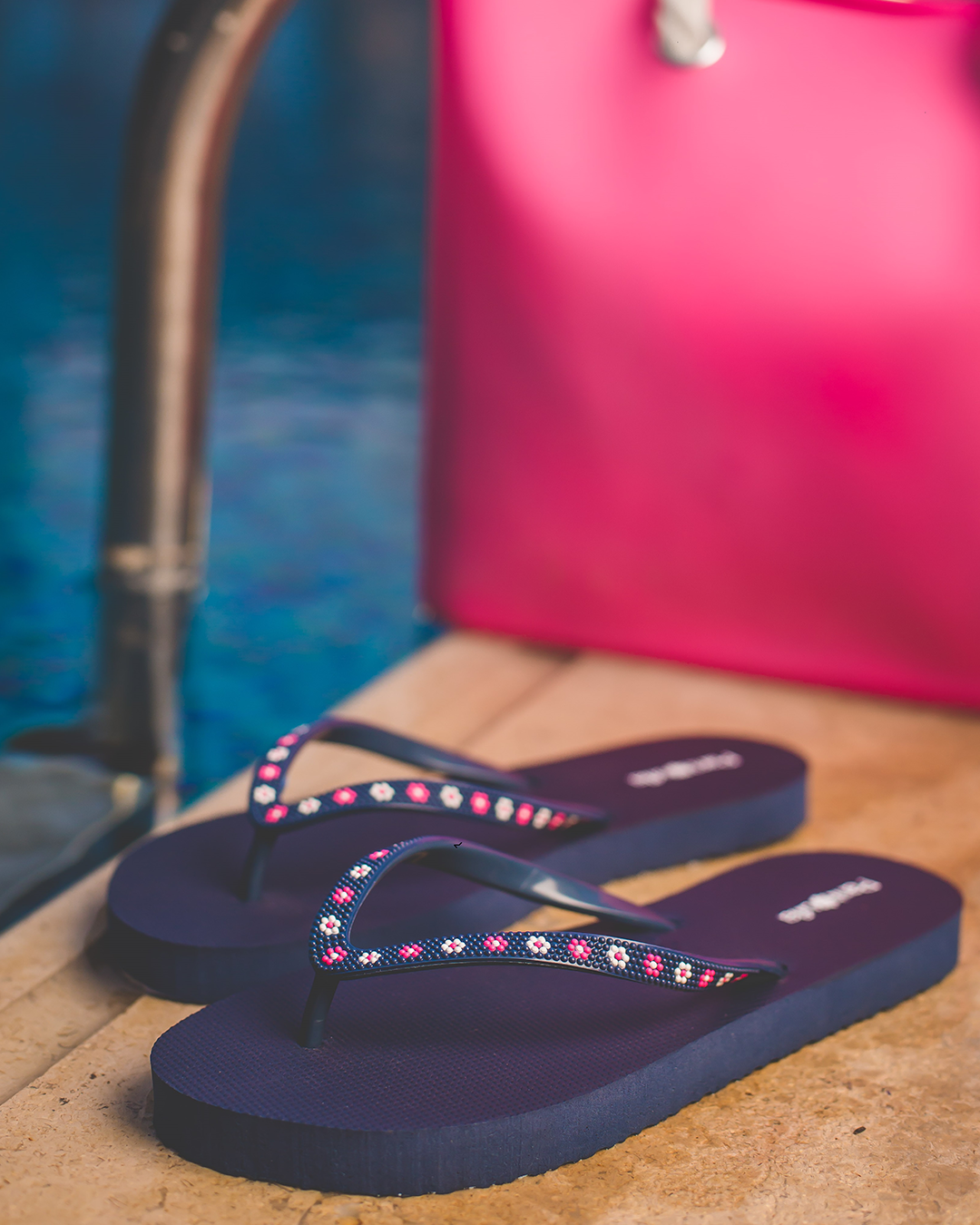 Navy Flores Women's Slipper