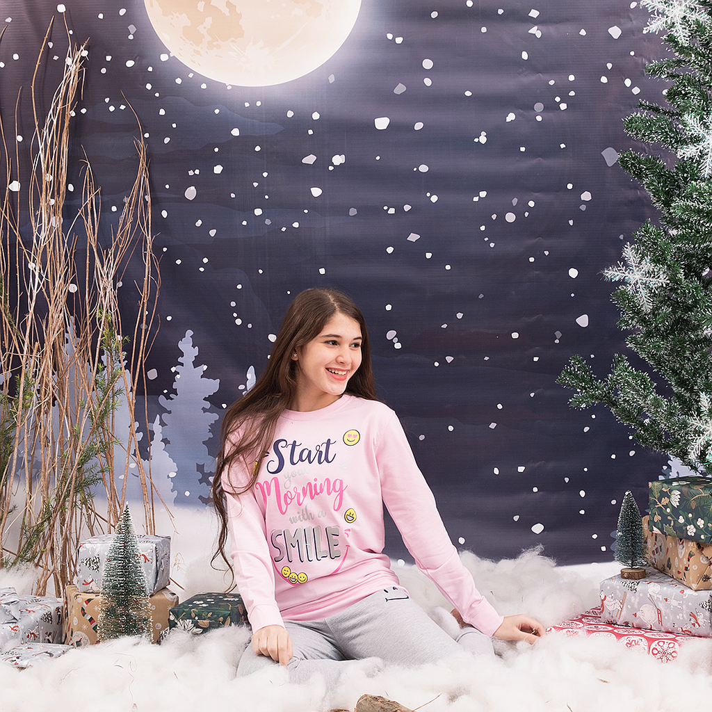 SMILE girls' pajamas