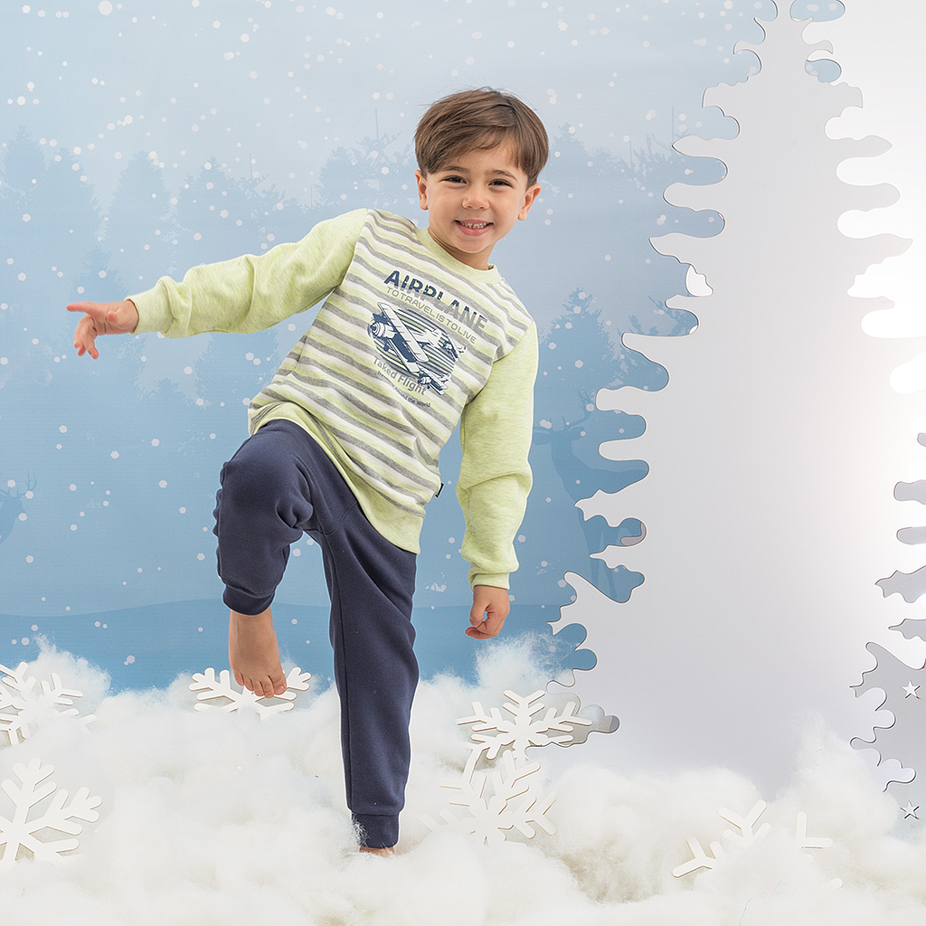 AIRPLANE  بيجاما اولادي طياره