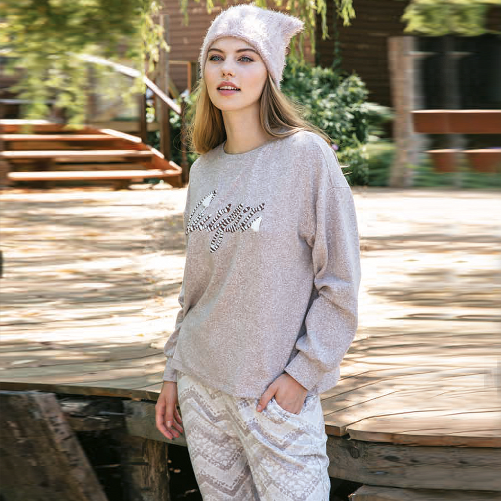 بيجاما حريمي  OUT LIT