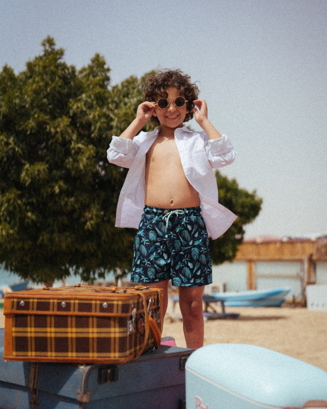 مايوه اولادي شورت مطبوع ورق شجر