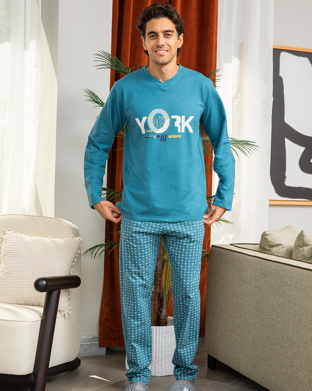 York ميلتون  V بيجاما رجالي