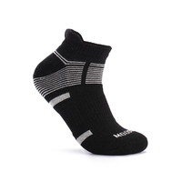 Men's short socks half striped towel