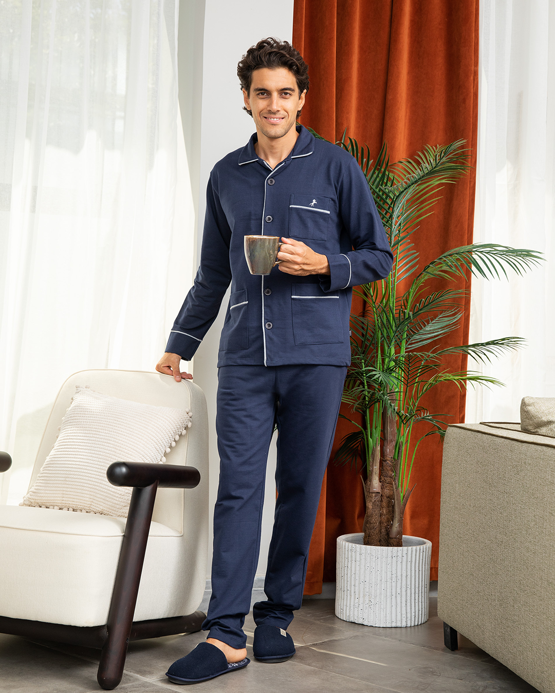 Men's classic Milton embroidered horse pajamas