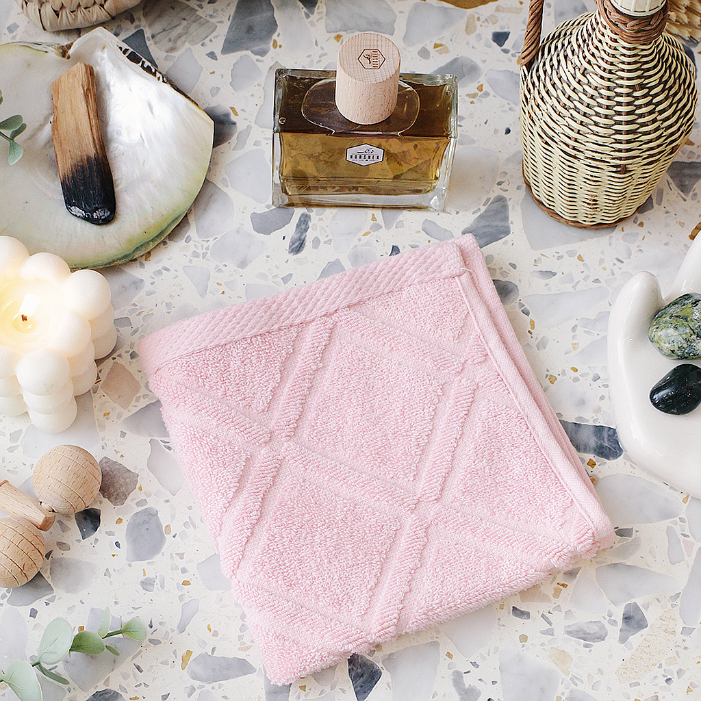 33*33 SQUARES SIZE TOWEL